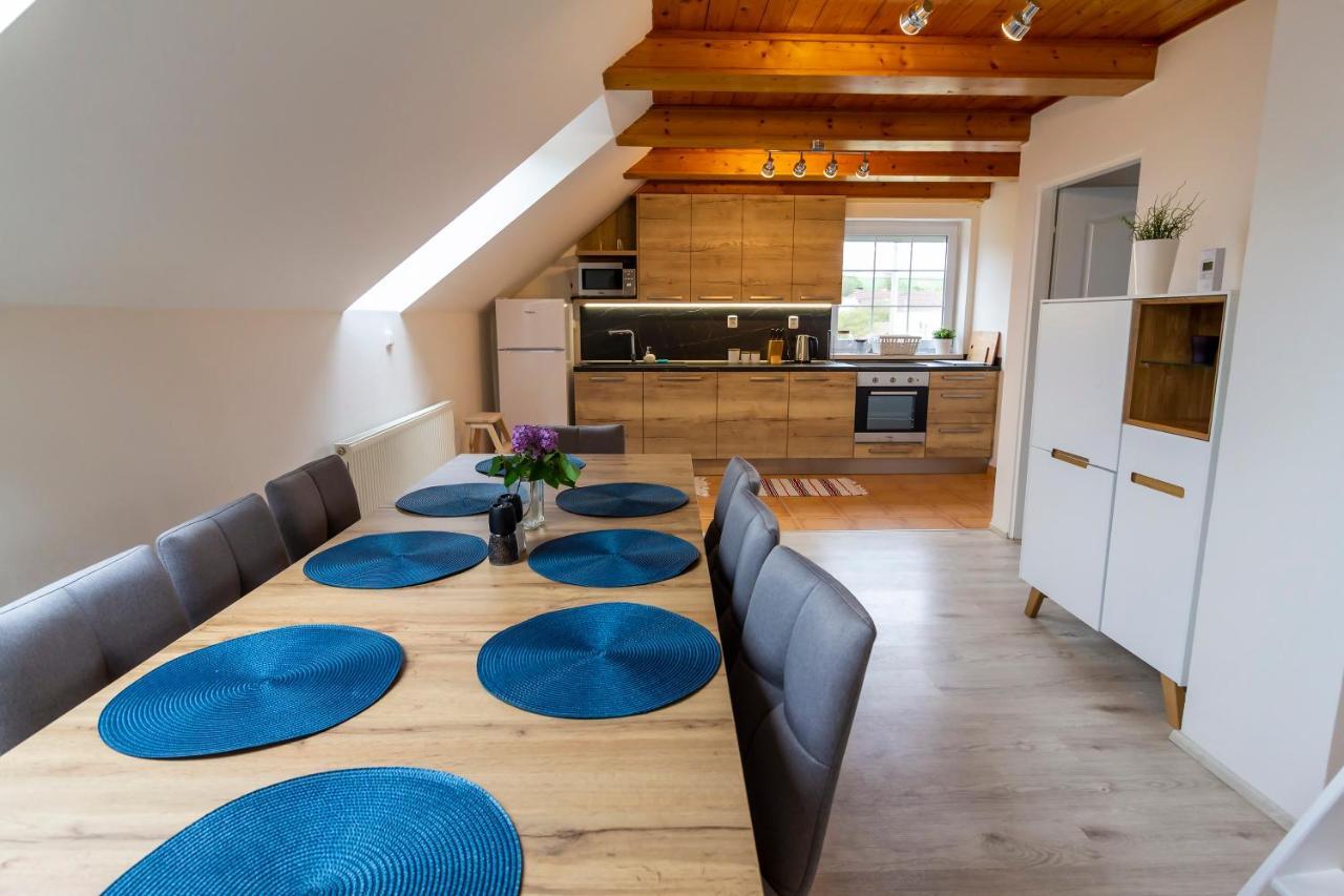 Apartmanovy Dum Vilémovice Eksteriør bilde